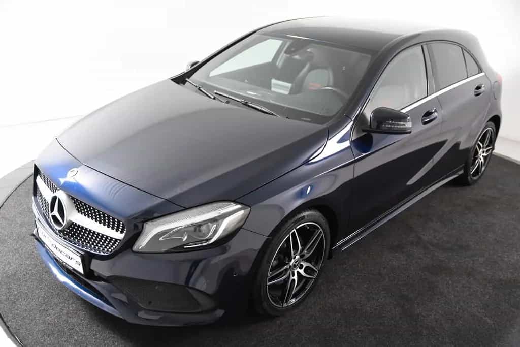 Mercedes-Benz A-Class 180 AMG-Line *Ambiente*SHZ*Navi* 03/2018-photo-3