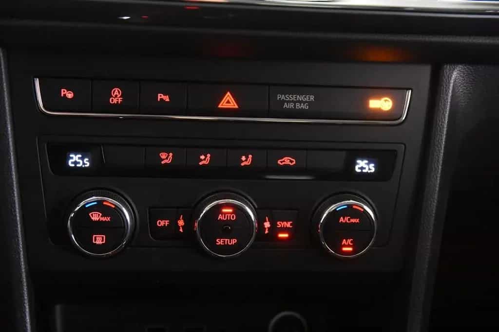 Seat Ateca 1.5 TSI Move DSG *1.Hand*Alcantara*Navi* 08/2020-photo-13