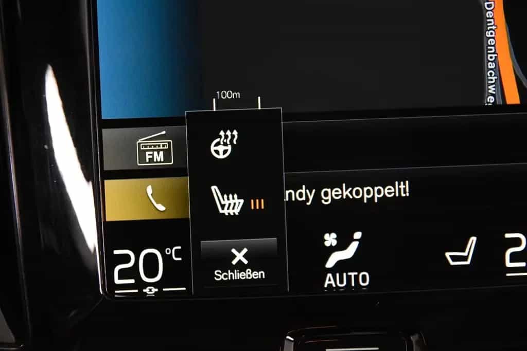 Volvo V60 B3 Momentum *1.Hand*Pano.*SHZ*Navi* 08/2021-photo-14