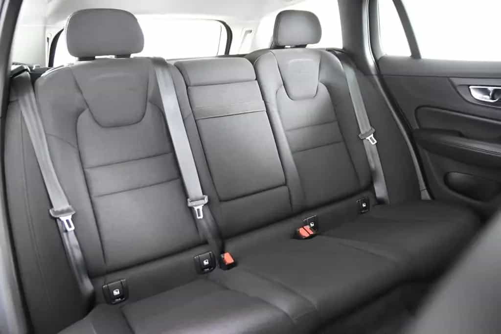 Volvo V60 B3 Momentum *1.Hand*Pano.*SHZ*Navi* 08/2021-photo-9