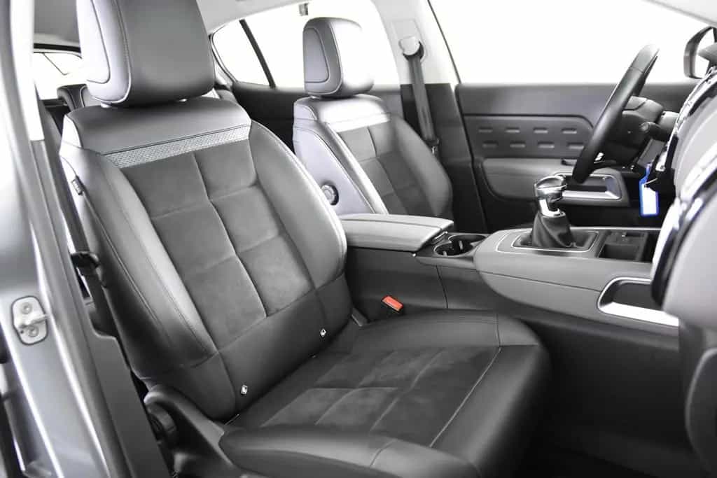 Citroën C5 Aircross FEEL *1.Hand*Leder*Navi*Kamera* 08/2021-photo-0