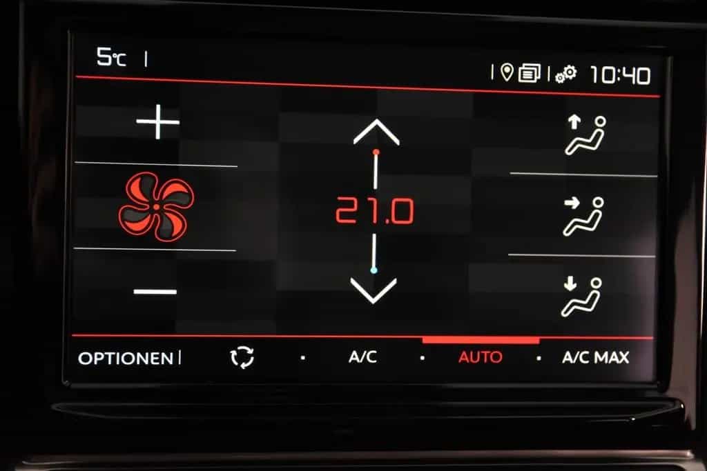 Citroën C3 Aircross Shine *1.Hand*Navi*T-Leder*DAB* 06/2022-photo-10