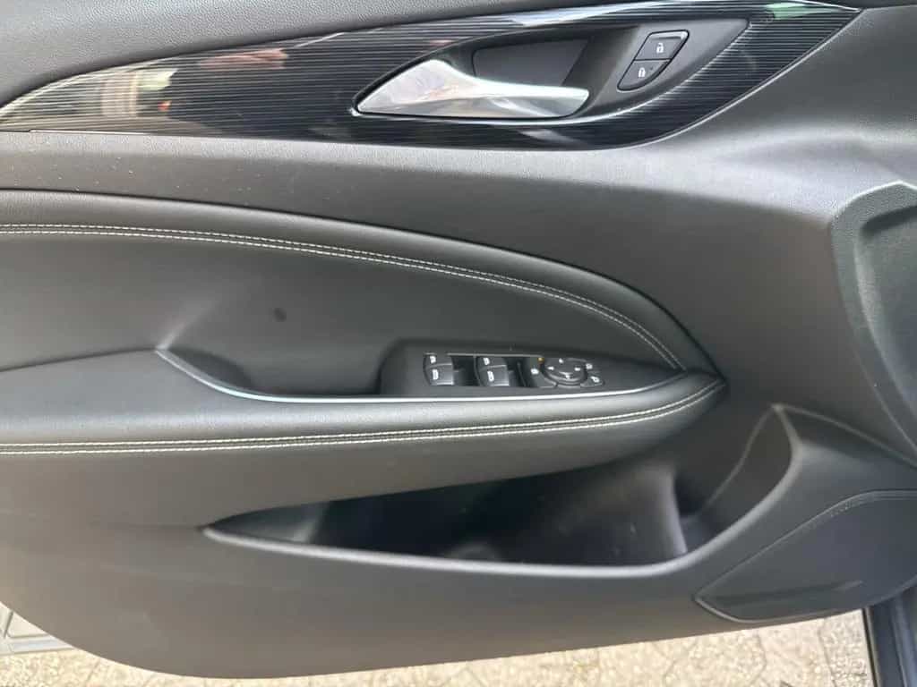 Opel Insignia B INNOVATION INSIGNIA 1.5 Sports Tourer 09/2017-photo-12