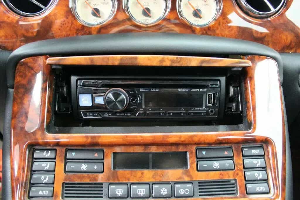 Bentley Arnage Long Wheel Base/KLIMA/4x SITZH/WALNUT/PDC 02/2002-photo-21