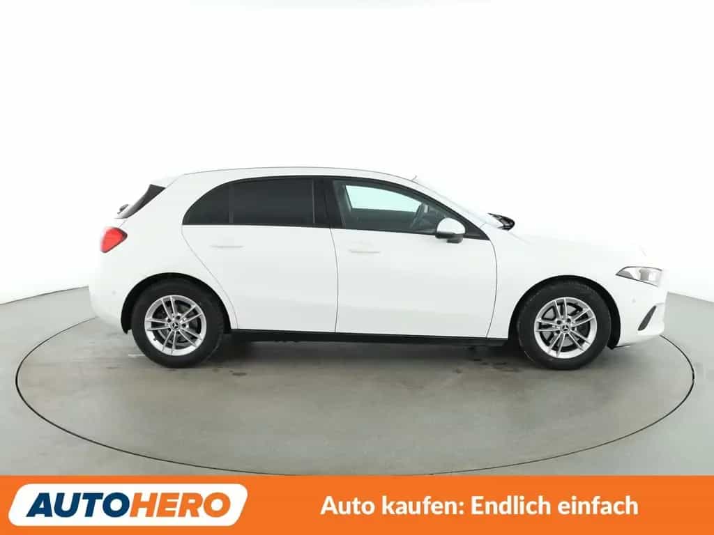 Mercedes-Benz A-Class 200 Aut.*NAVI*TEMPO*PDC*SHZ*KLIMA* 10/2018-photo-6