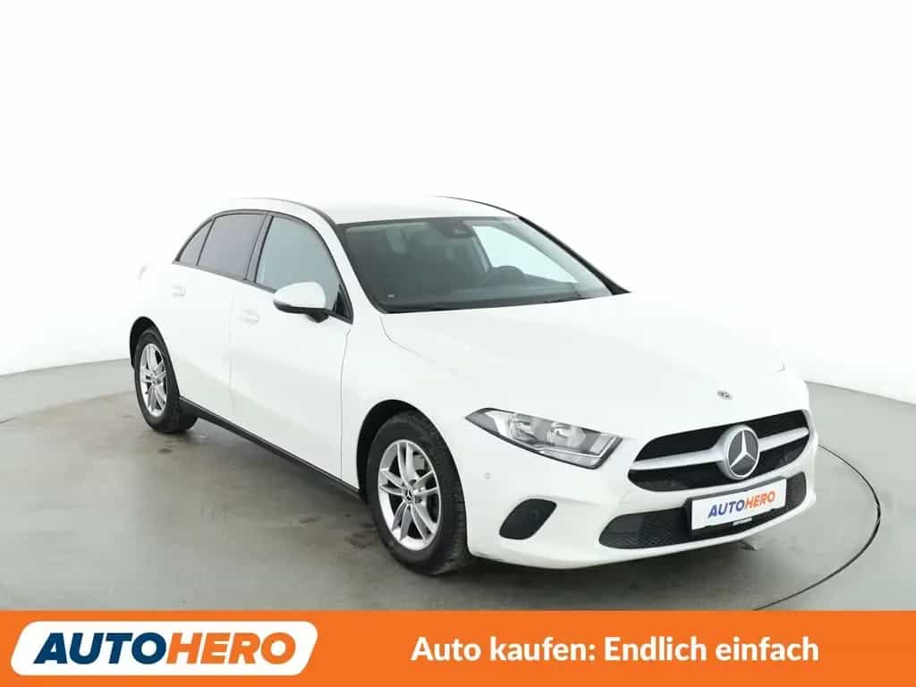 Mercedes-Benz A-Class 200 Aut.*NAVI*TEMPO*PDC*SHZ*KLIMA* 10/2018-photo-7