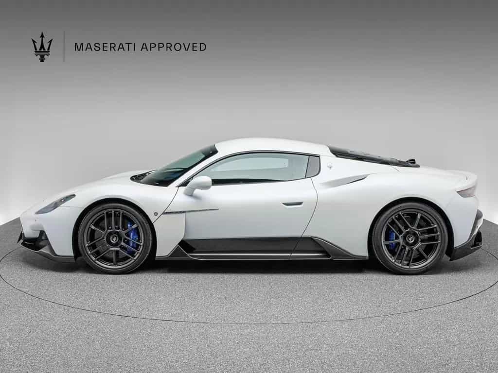 Maserati MC20 Coupé 1. HAND + CARBON PAKET 09/2021-photo-1