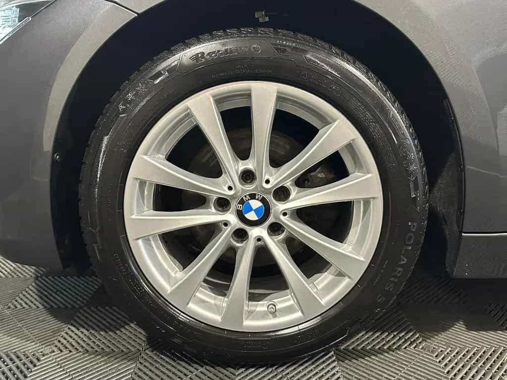 BMW 318 i Touring*BUSINESS*LED-PDC-NAV-SHZ-BLUETOOTH 12/2018-photo-11