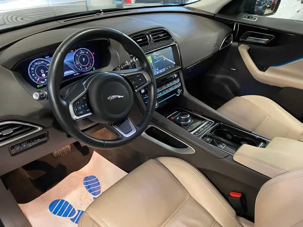 Jaguar F-Pace AWD Prestige Aut Leder Pano Meridian Kam 06/2021-photo-18