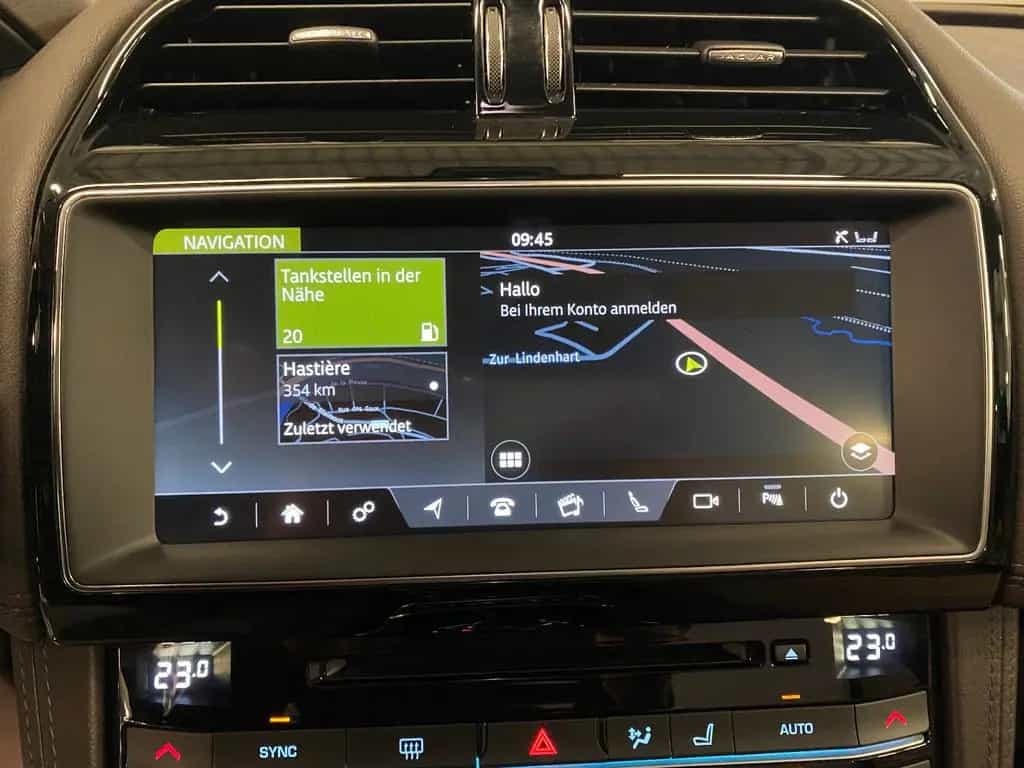 Jaguar F-Pace AWD Prestige Aut Leder Pano Meridian Kam 06/2021-photo-25