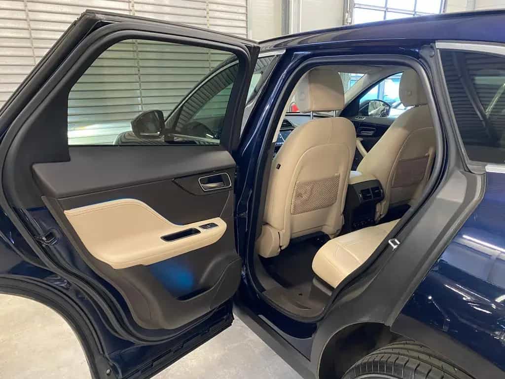 Jaguar F-Pace AWD Prestige Aut Leder Pano Meridian Kam 06/2021-photo-30
