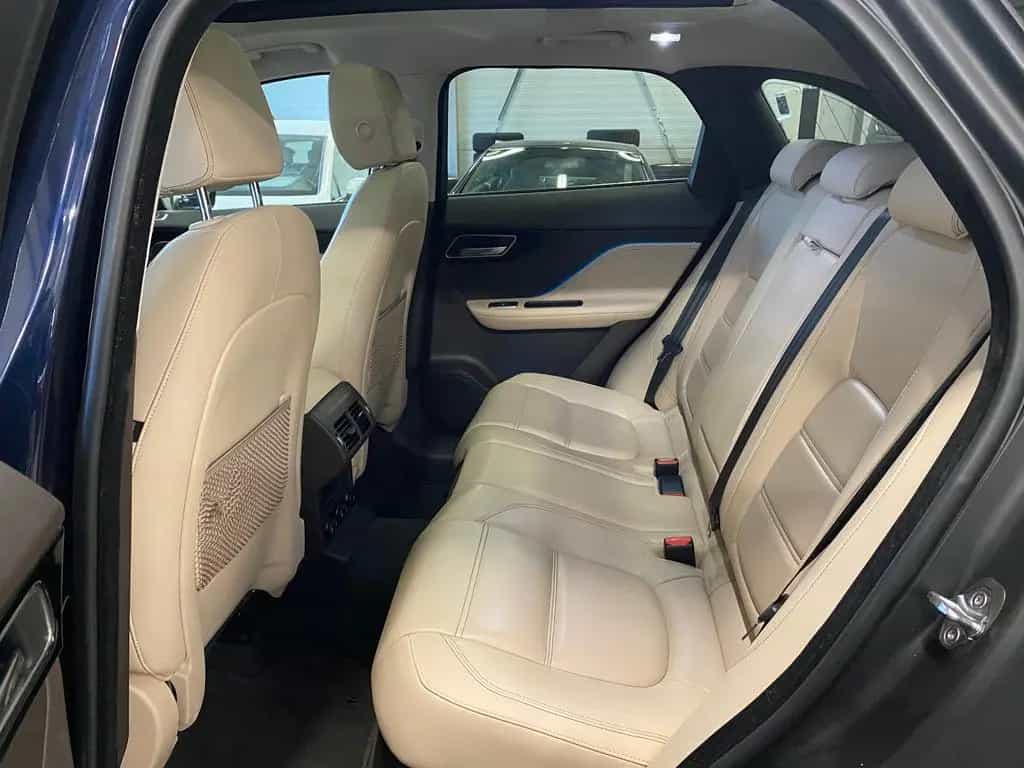 Jaguar F-Pace AWD Prestige Aut Leder Pano Meridian Kam 06/2021-photo-31