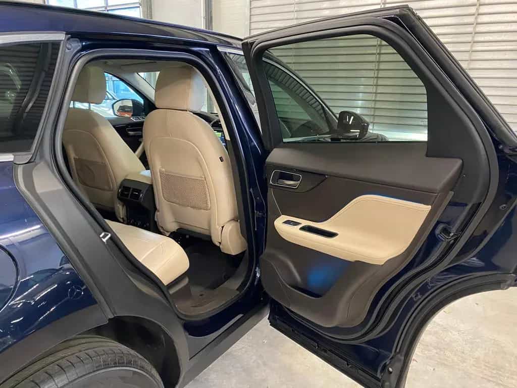 Jaguar F-Pace AWD Prestige Aut Leder Pano Meridian Kam 06/2021-photo-38