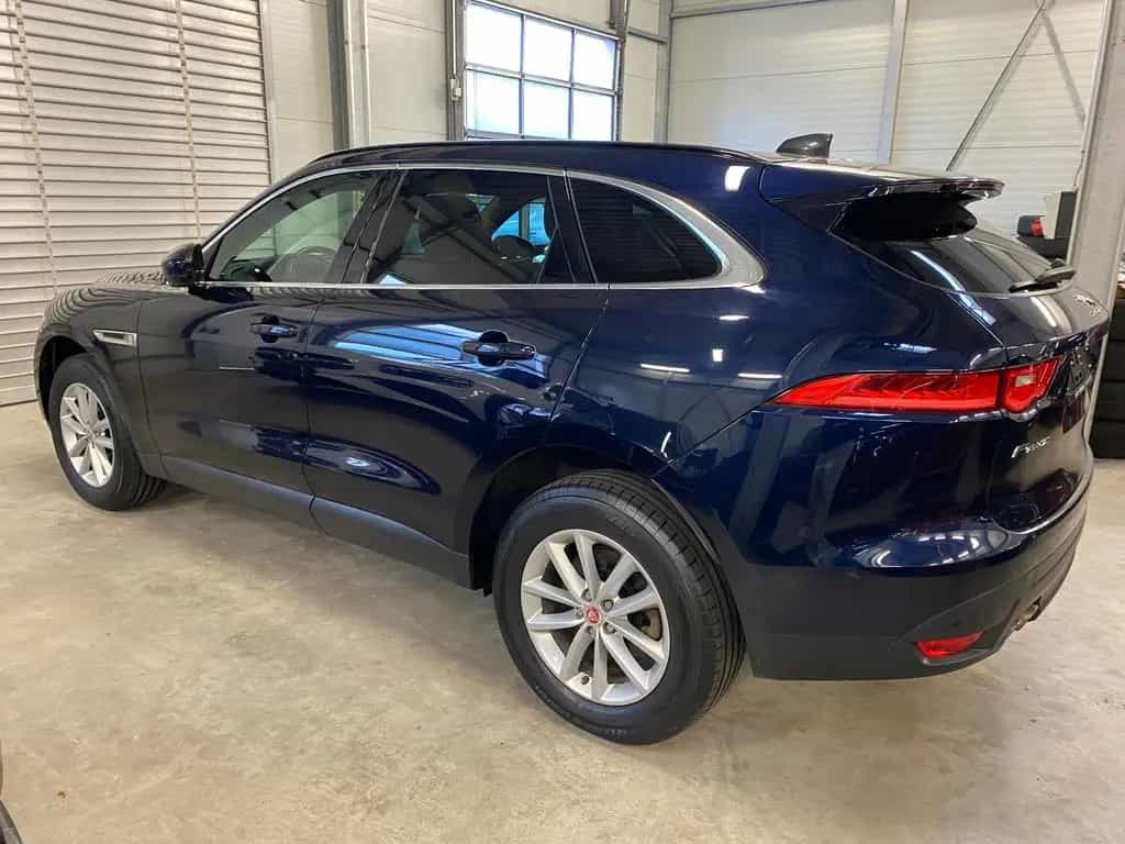 Jaguar F-Pace AWD Prestige Aut Leder Pano Meridian Kam 06/2021-photo-7