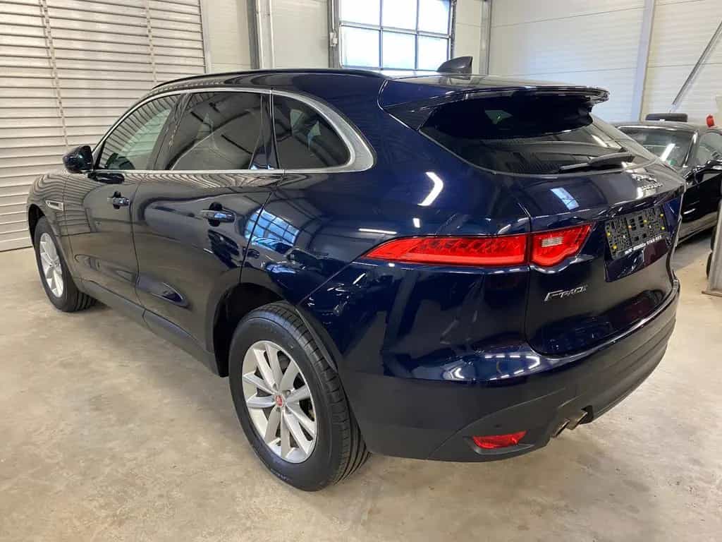 Jaguar F-Pace AWD Prestige Aut Leder Pano Meridian Kam 06/2021-photo-8
