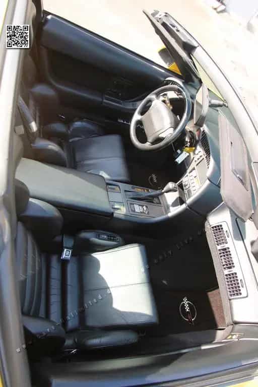 Corvette C4 Targa Coupe - unverbasteltes Original  - TOP 07/1991-photo-40