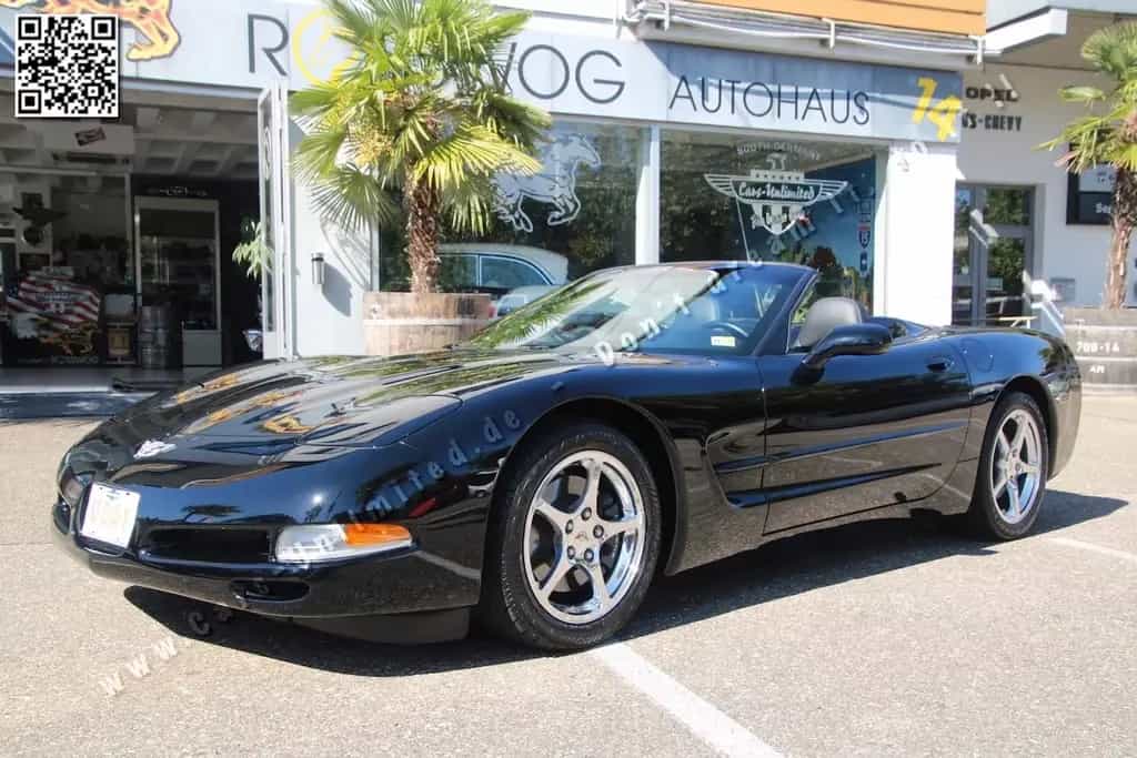 Corvette C5 5.7 Cabrio Autom. wenig Kilometer, wie Neu 10/2003-photo-0