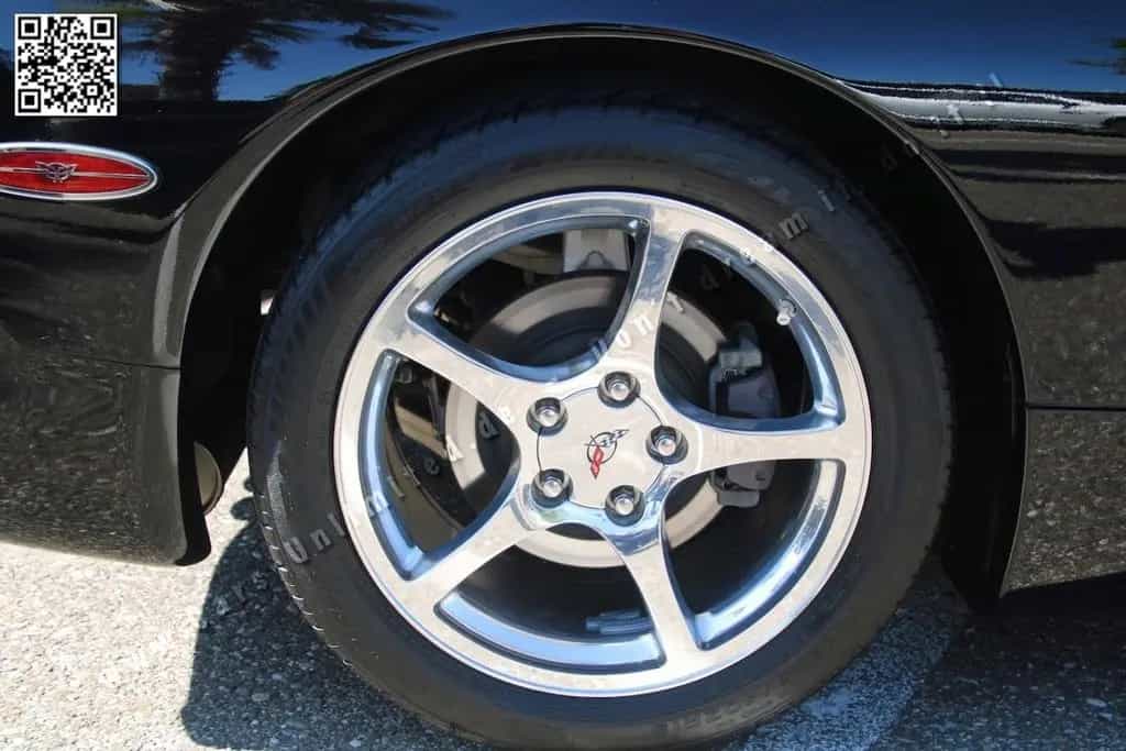 Corvette C5 5.7 Cabrio Autom. wenig Kilometer, wie Neu 10/2003-photo-23