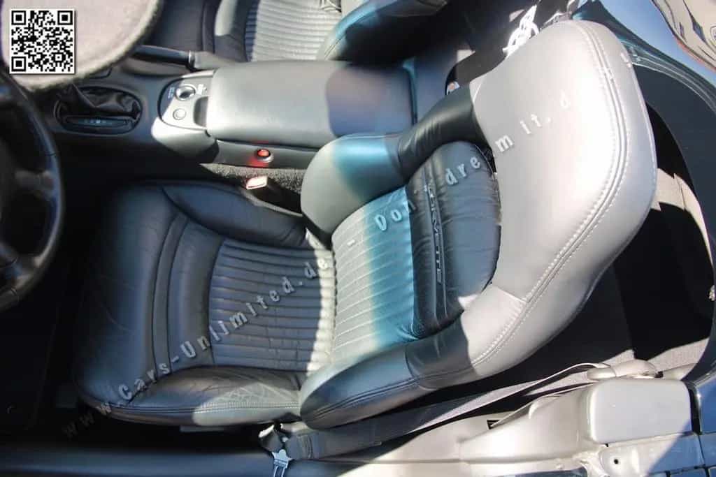 Corvette C5 5.7 Cabrio Autom. wenig Kilometer, wie Neu 10/2003-photo-30