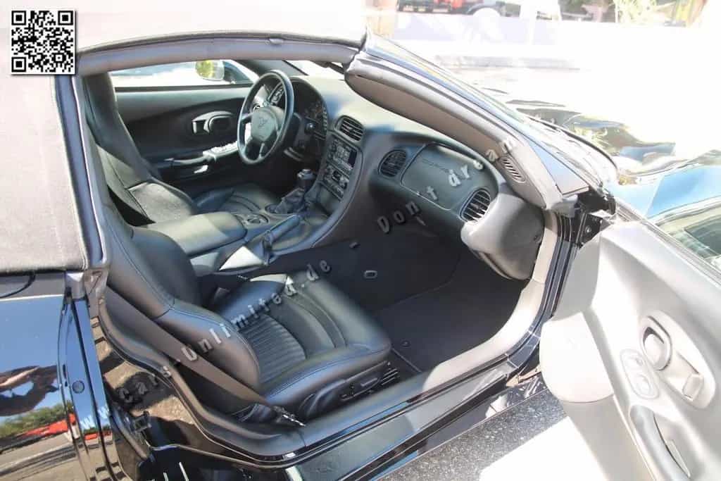 Corvette C5 5.7 Cabrio Autom. wenig Kilometer, wie Neu 10/2003-photo-38