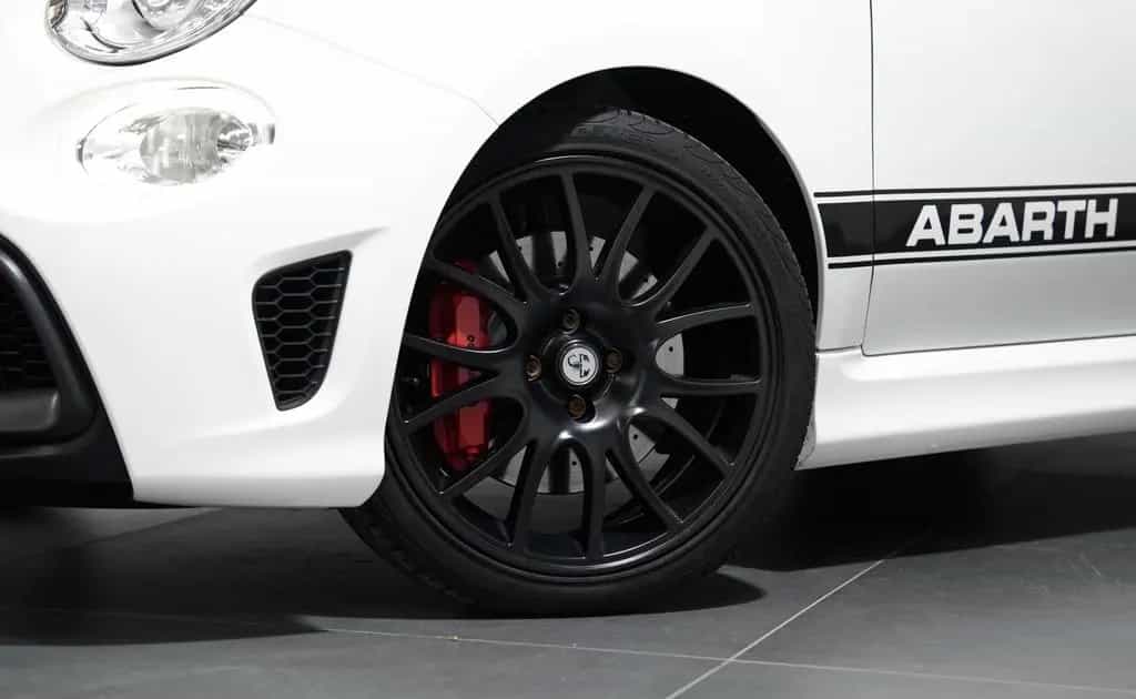 Abarth 595 esseesse*AKRAPOVIC*BEATS*SCHALE*CARBON* 04/2021-photo-8