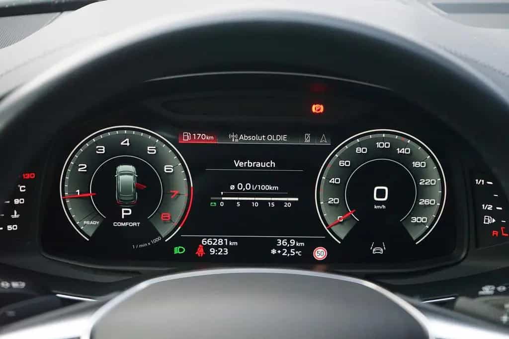 Audi A6 Avant 45 2.0 TFSI design LED Navi Totwinkel 12/2022-photo-18