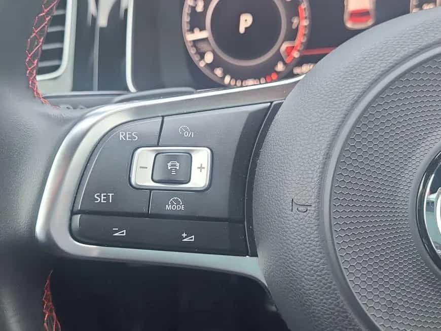 Volkswagen Golf GTI (BlueMotion Technology) DSG Performance 09/2017-photo-12