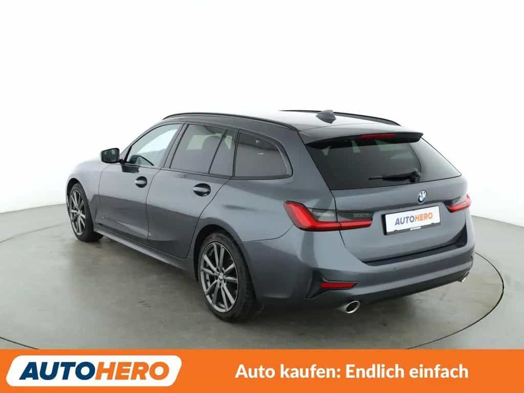 BMW 320 d xDrive Sport Line Aut.*NAVI*ACC*LED*SHZ*PDC 04/2021-photo-3