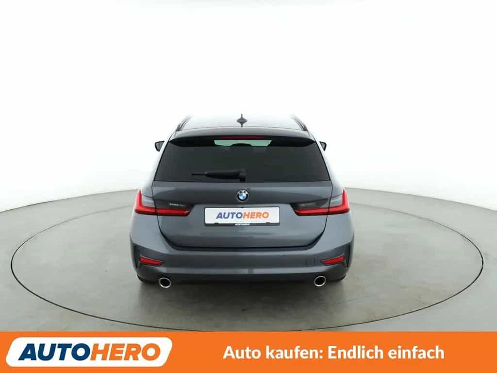 BMW 320 d xDrive Sport Line Aut.*NAVI*ACC*LED*SHZ*PDC 04/2021-photo-4