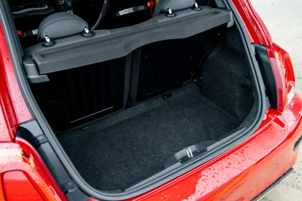 Abarth 500 695 Competizione 02/2024-photo-15