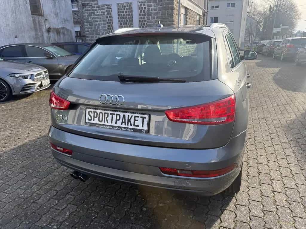 Audi Q3 1.4 TFSI S-TRONIC SPORT NAVI XENON PDC 1.HAND 06/2016-photo-4