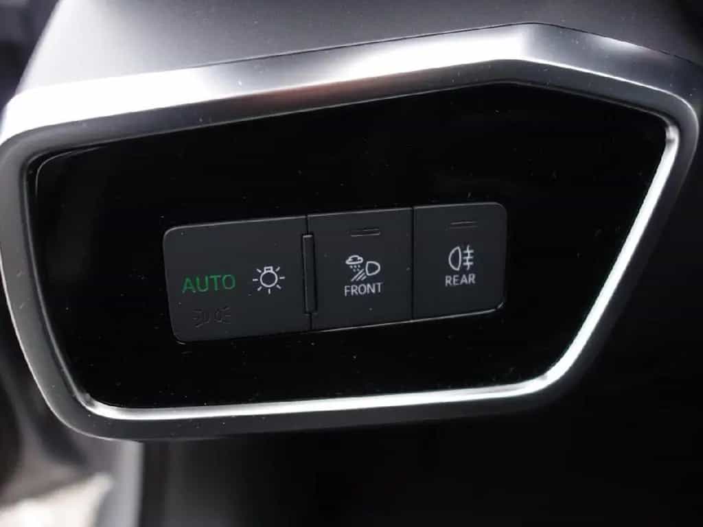 Audi A6 Avant 50 TDI quattro Auto NAVI PANO LED DAB 10/2019-photo-24