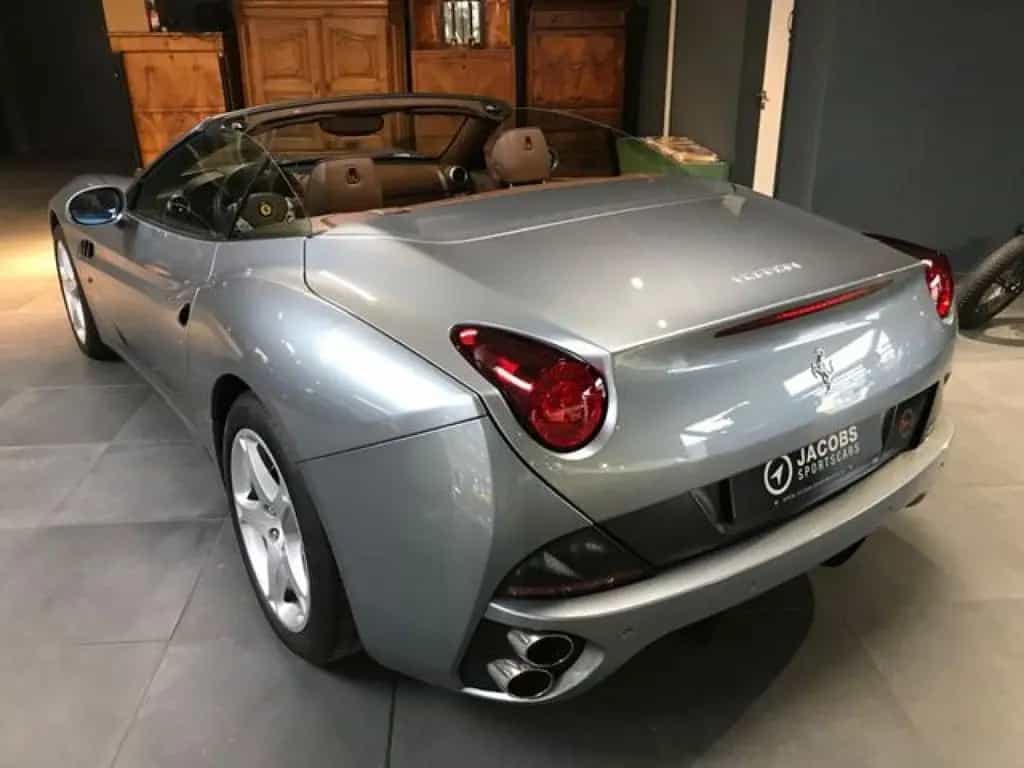 Ferrari California 4.3 V8 4-Sitzer Dtsch. Grigio Titanio 11/2009-photo-4