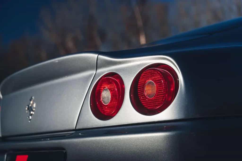 Ferrari 575 Maranello / Grigio Titanio / Manual 04/2003-photo-8