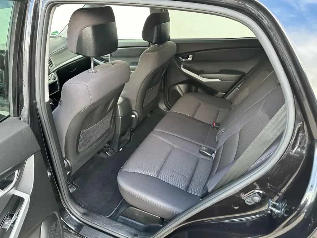 Ssangyong Korando 2.0 Eco Diesel e-XDi 200 110 Crystal 2WD 06/2015-photo-6