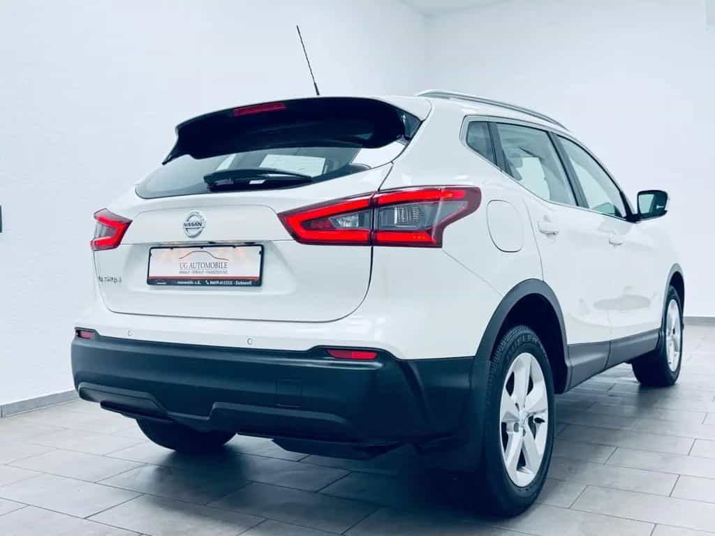 Nissan Qashqai Visia 1.5 DCI * R-KAMERA * AUT * PANO 05/2019-photo-10