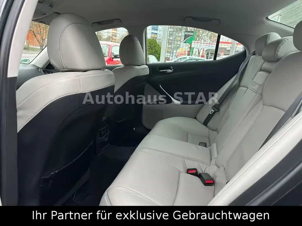 Lexus IS250 V6 / KAMERA - NAVI - SITZKLIMA - AUTOMATIK 01/2010-photo-15