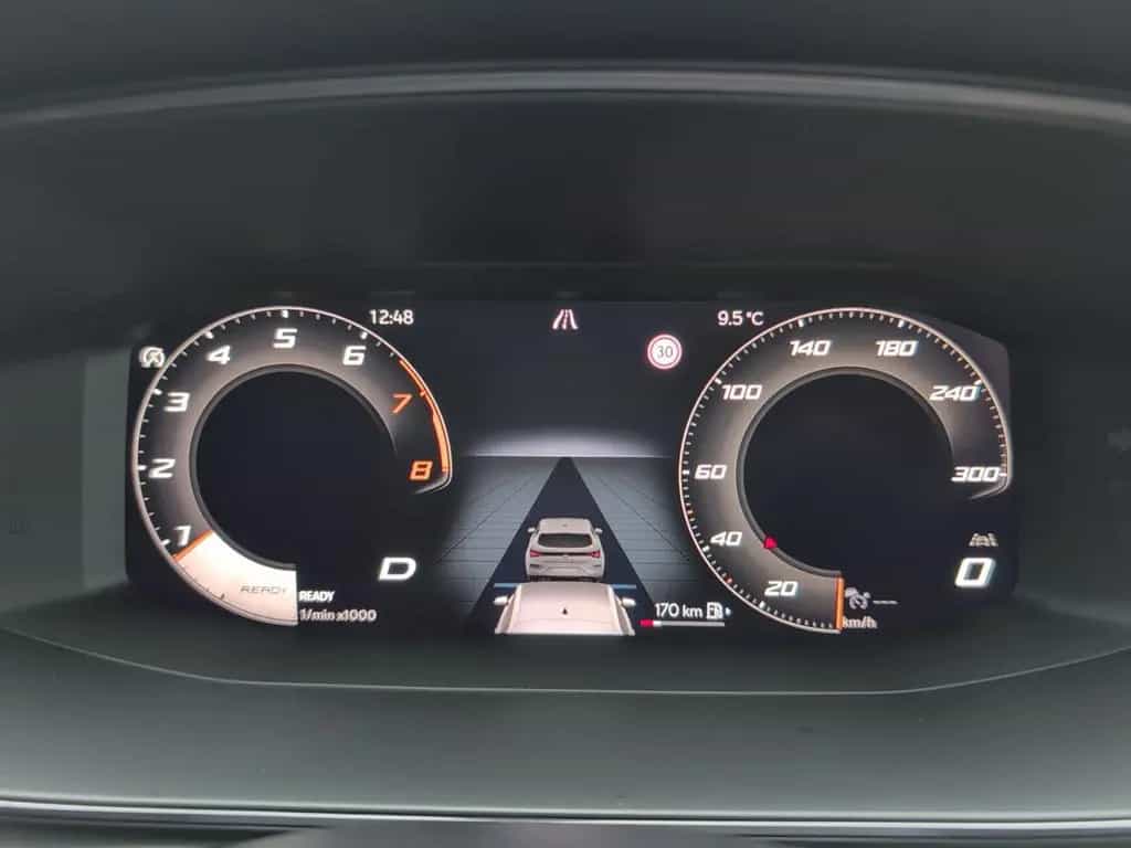 Cupra Leon 1.5 eTSI DSG 18" Pa.XL Navi Edge Allwetter 02/2025-photo-28