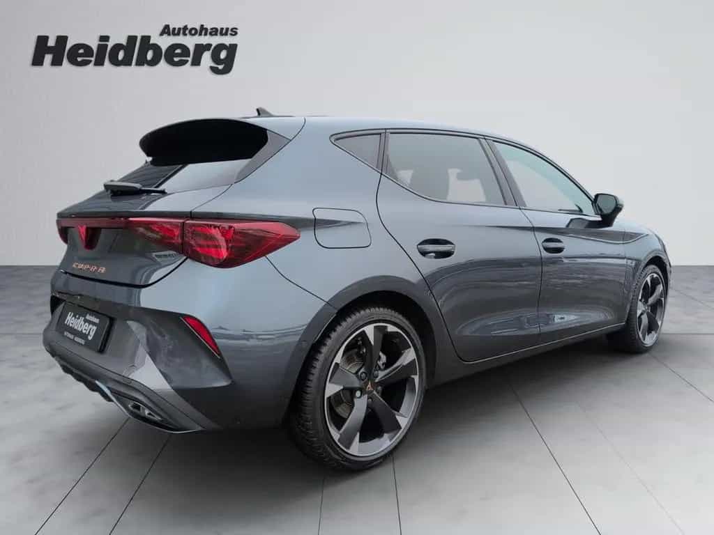 Cupra Leon 1.5 eTSI DSG 18" Pa.XL Navi Edge Allwetter 02/2025-photo-8