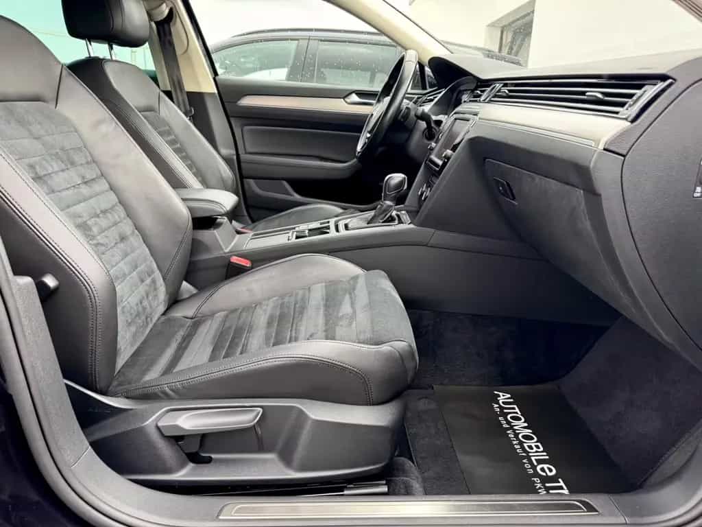 Volkswagen Passat Variant Highline 2.0 TSI DSG 4Motion 09/2016-photo-11