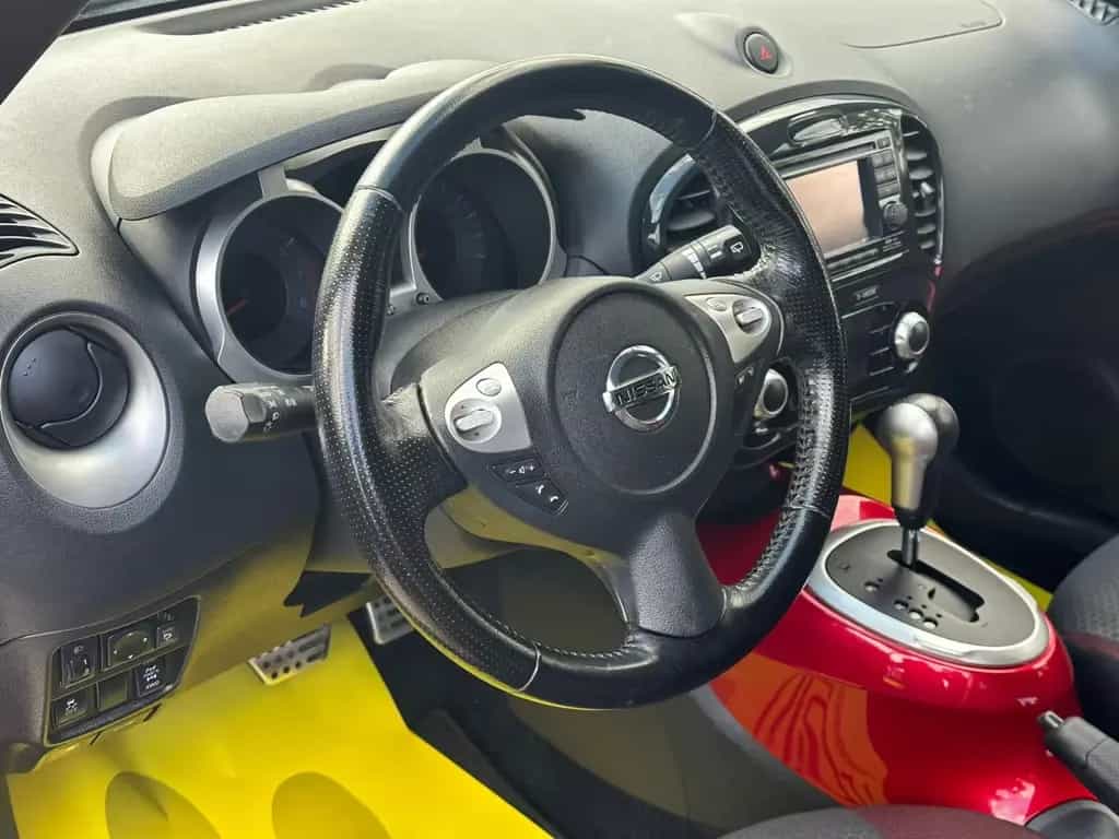 Nissan Juke *Aut.*4x4*Navi*53TKM*SitzH*TÜV Neu 08/2011-photo-11