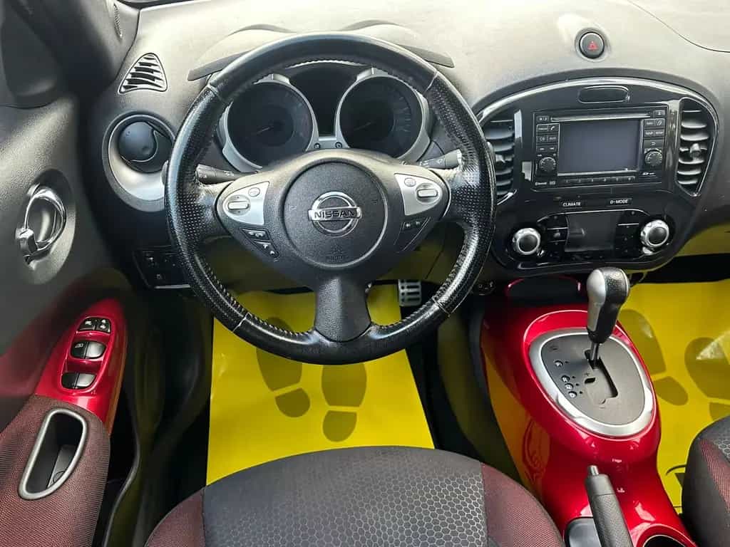 Nissan Juke *Aut.*4x4*Navi*53TKM*SitzH*TÜV Neu 08/2011-photo-13