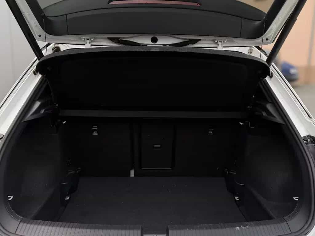 Volkswagen T-Roc R-line / Pano / 1. Hd / Kamera / AHK 03/2019-photo-21