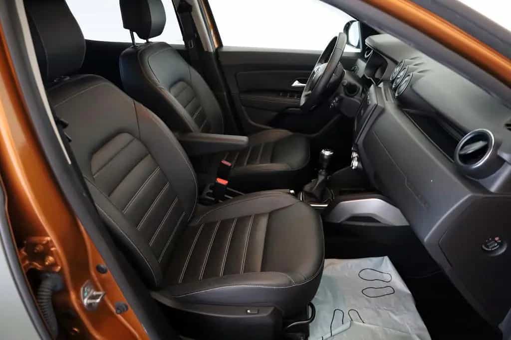 Dacia Duster Adventure AHK,Scheckheft,Leder,LED,Navi 11/2019-photo-3