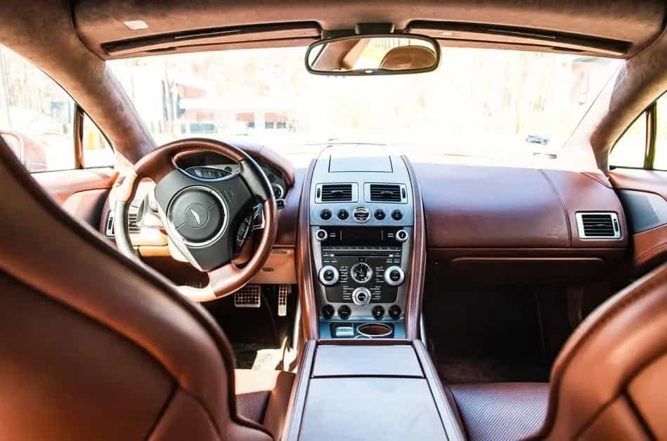 Aston Martin Rapide V12 07/2010-photo-6