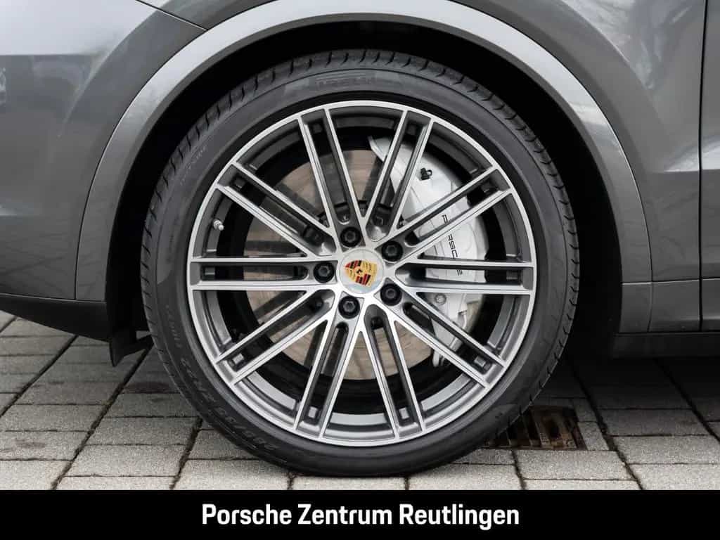 Porsche Cayenne Turbo HA-Lenkung Head-Up LED-Matrix 03/2020-photo-15
