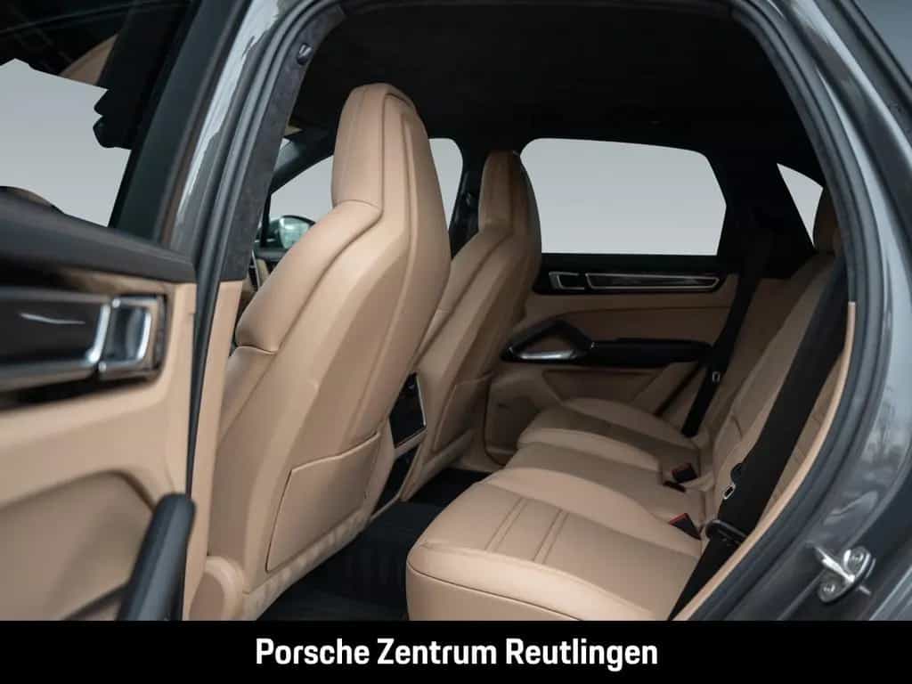 Porsche Cayenne Turbo HA-Lenkung Head-Up LED-Matrix 03/2020-photo-7