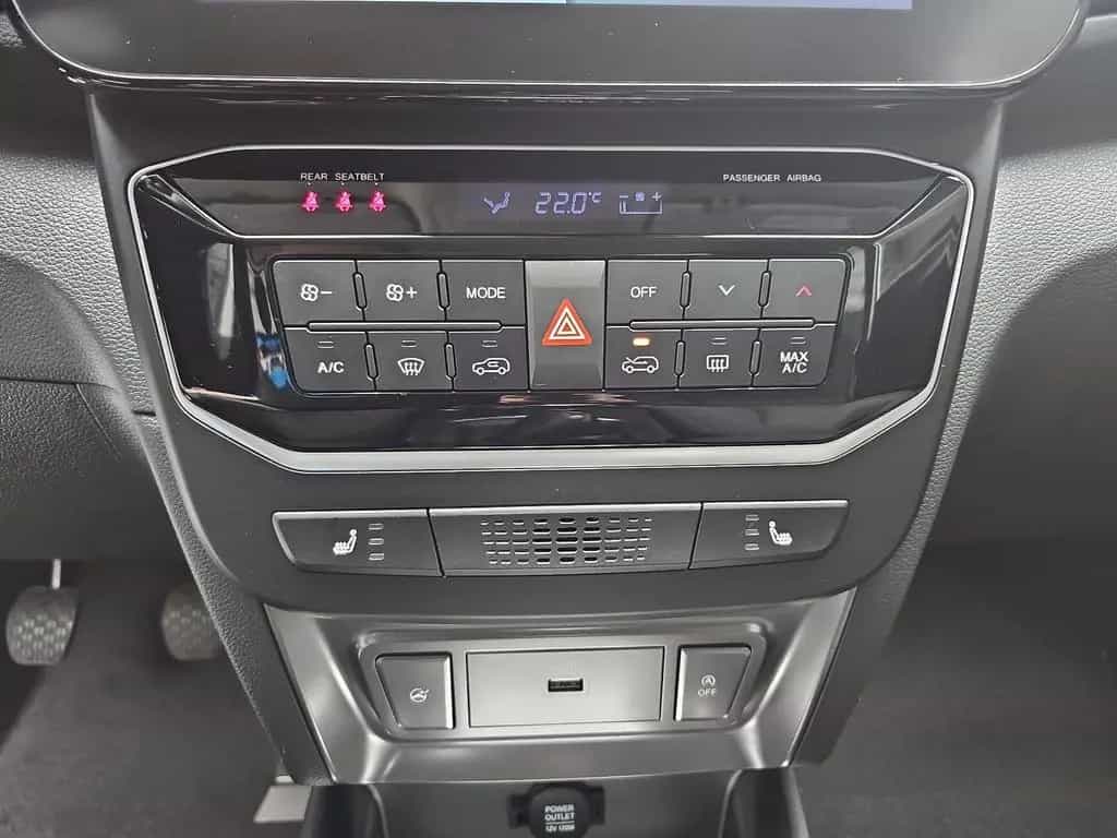 KGM Tivoli 1.5 T-GDI 2WD BLISS null-photo-11