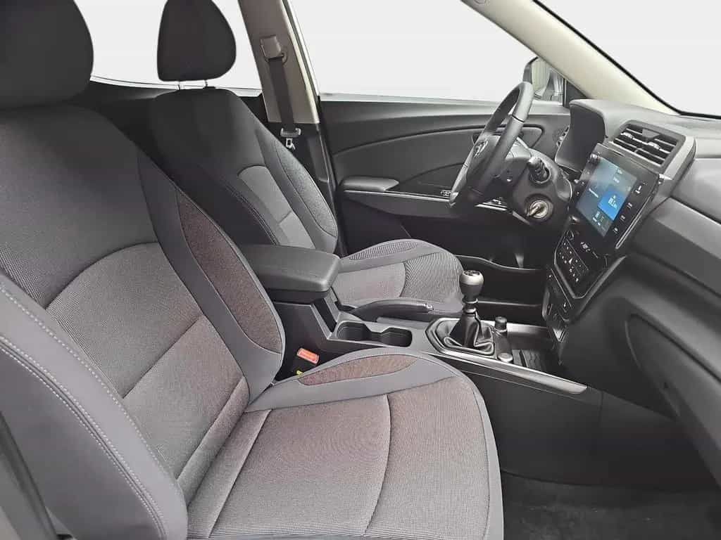 KGM Tivoli 1.5 T-GDI 2WD BLISS null-photo-16