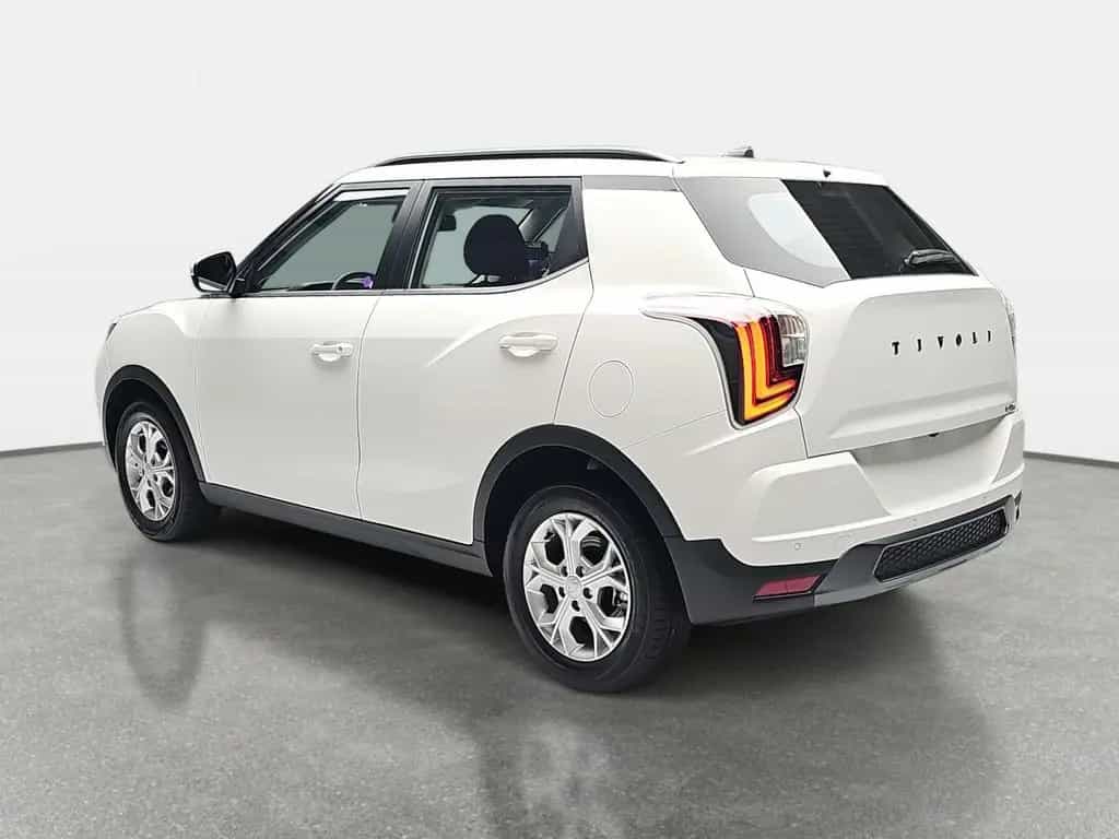 KGM Tivoli 1.5 T-GDI 2WD BLISS null-photo-4